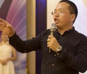 尚你美“尚品贏道，大愛(ài)和美”